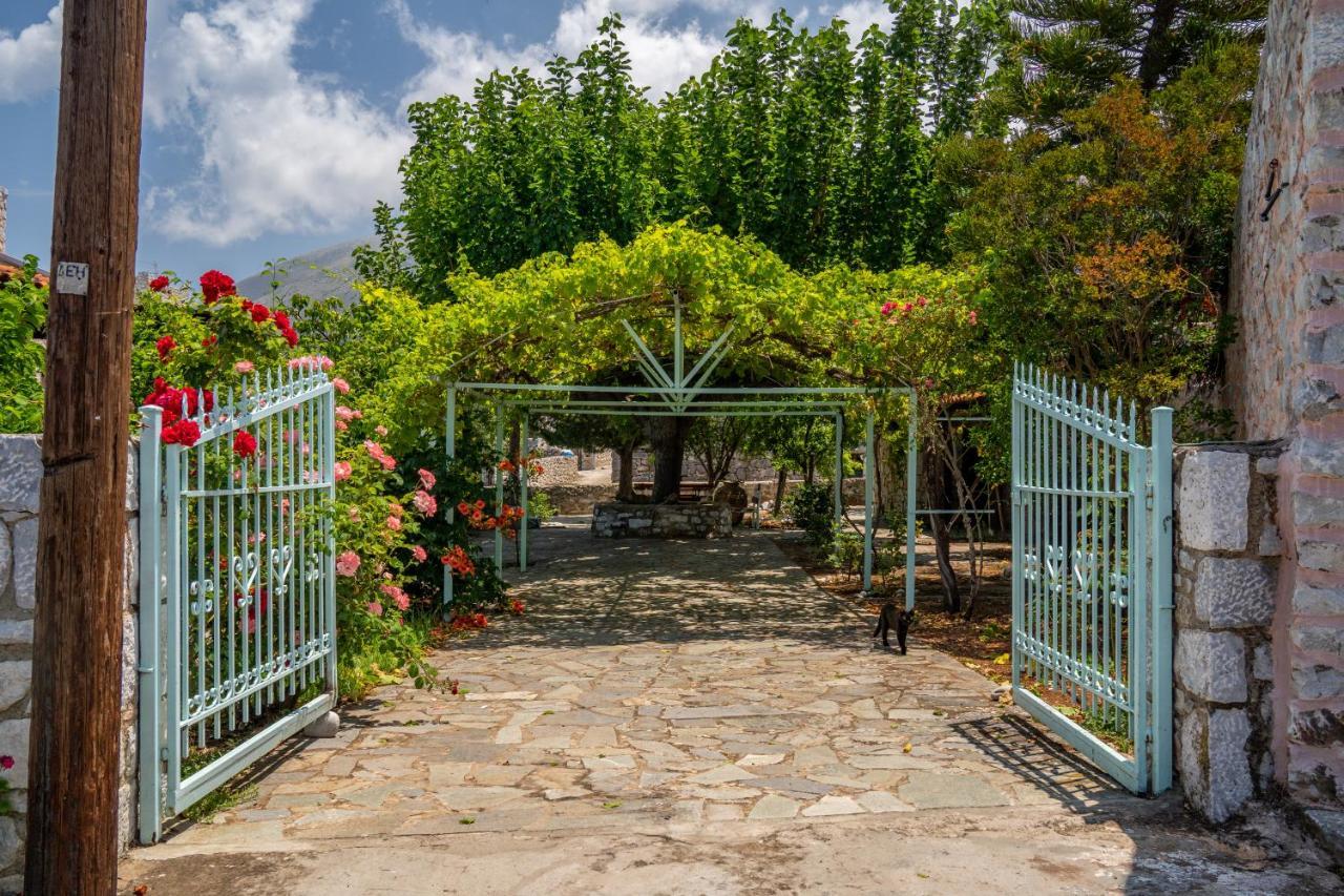 Tranquil Stone Garden House Kalos Exterior foto